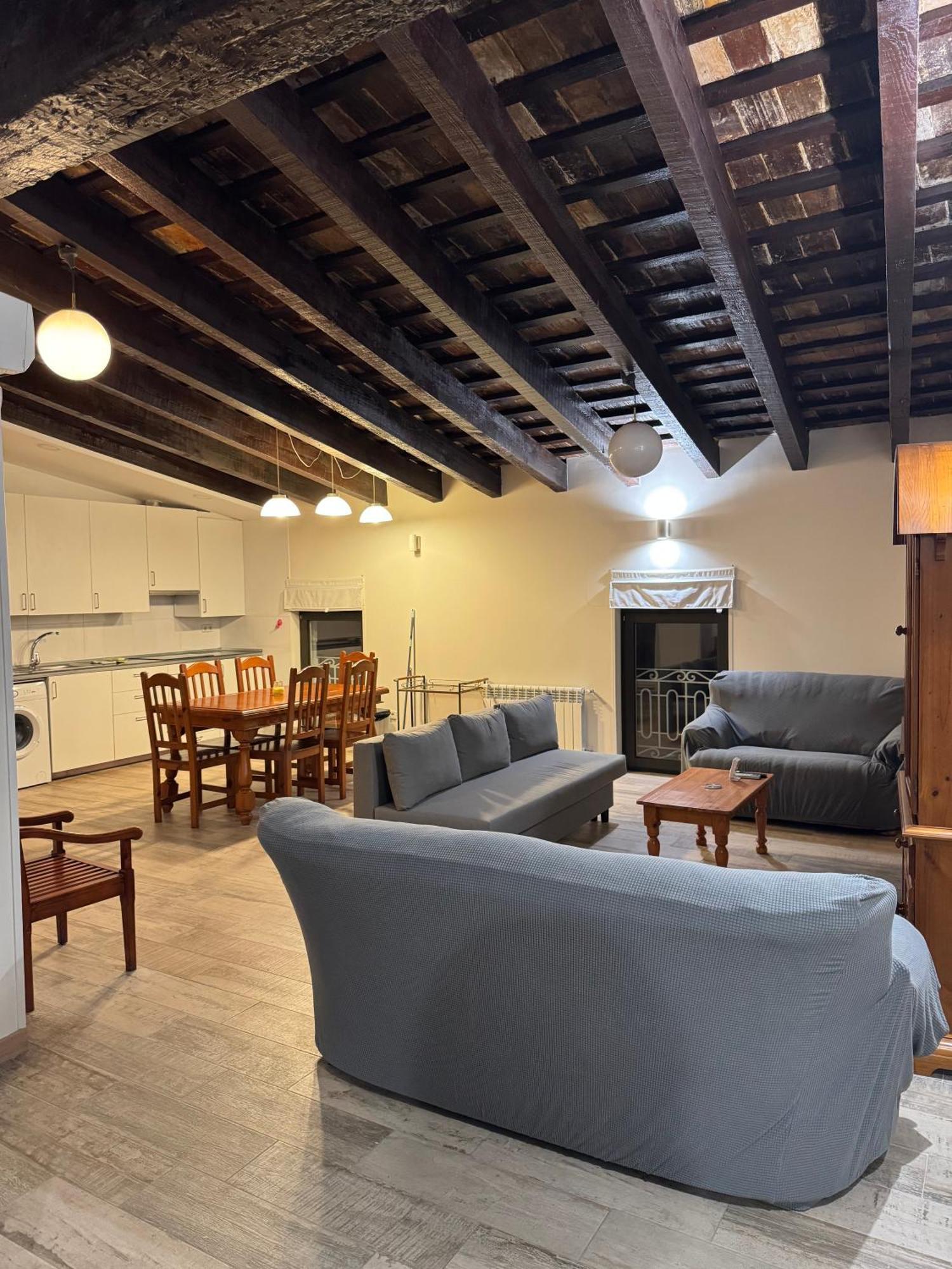 Miguelete Tower & 4th Floor & Center And No Elevator Appartement *